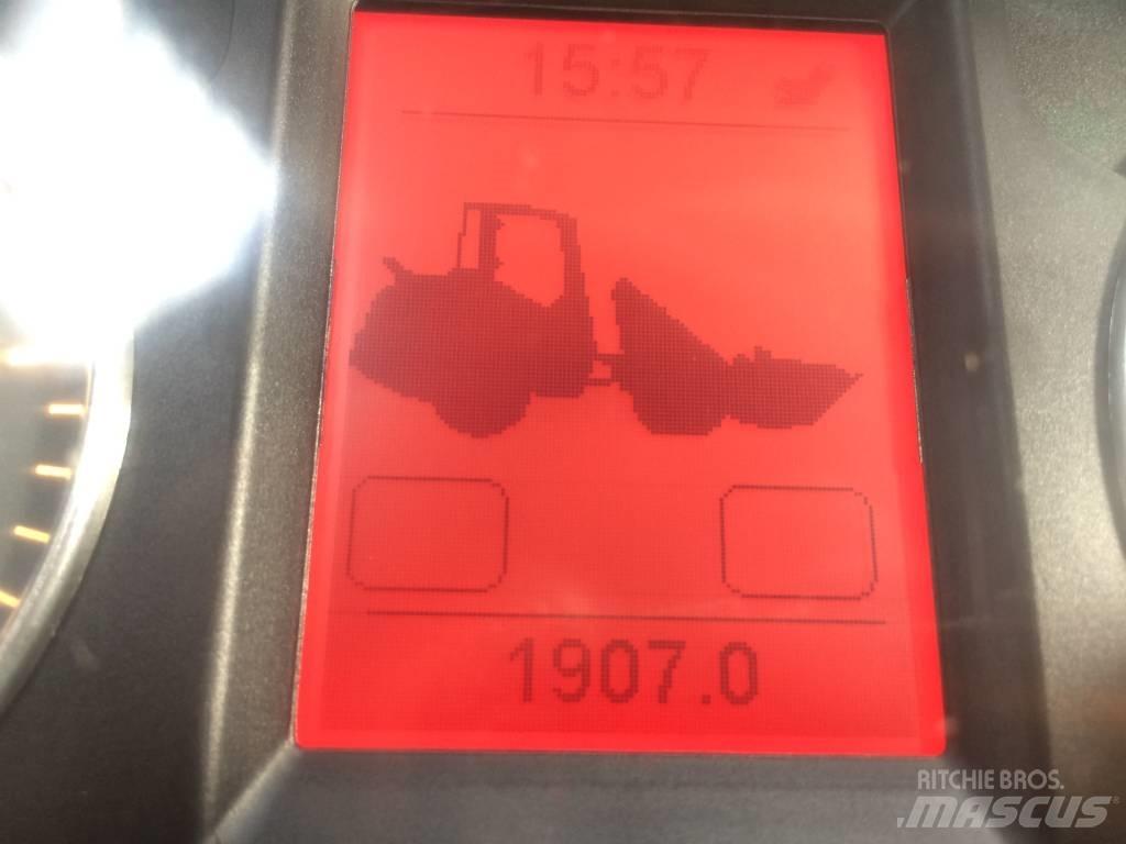 Mecalac AX 850 Gumikerekes homlokrakodók