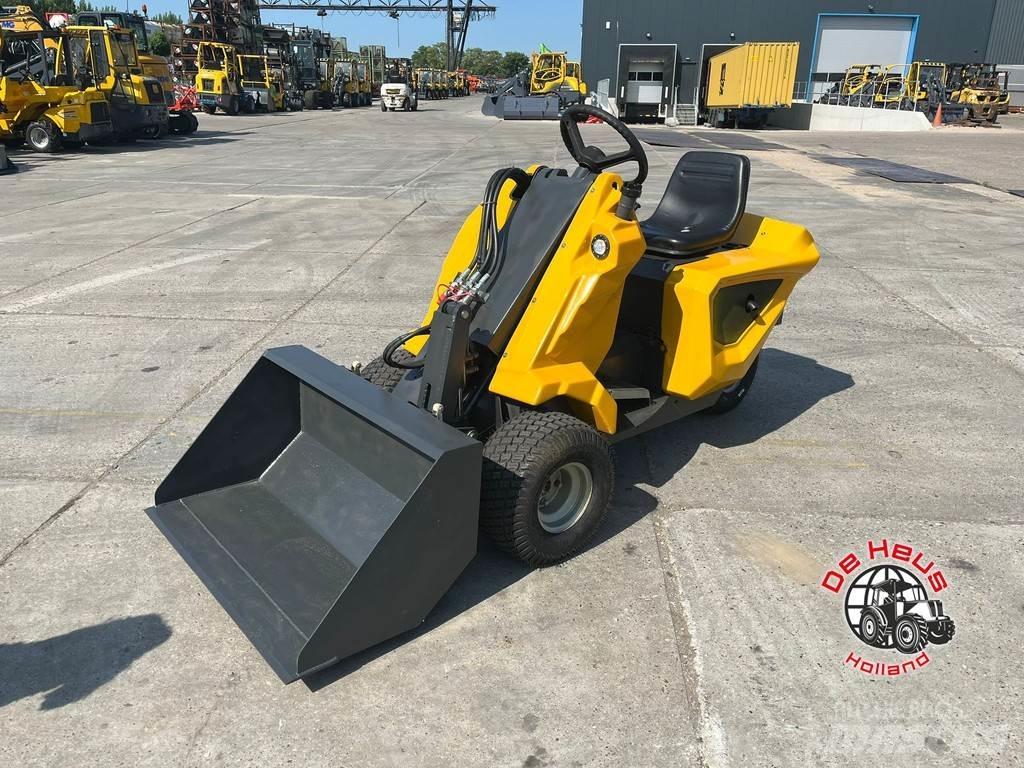 Eurotrac W3 Gumikerekes homlokrakodók
