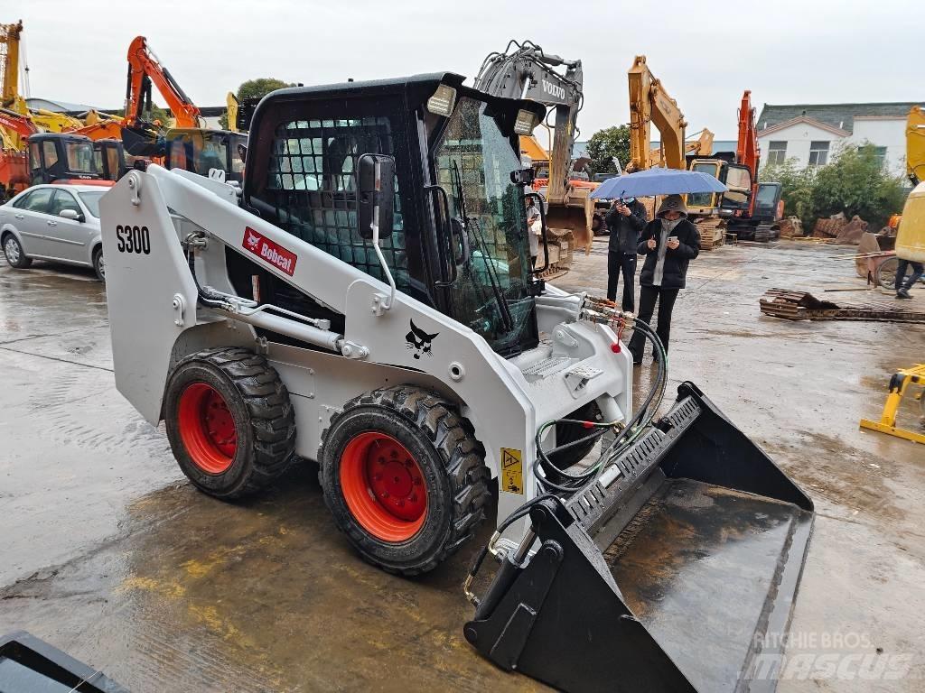 Bobcat S 300 Kompaktrakodók