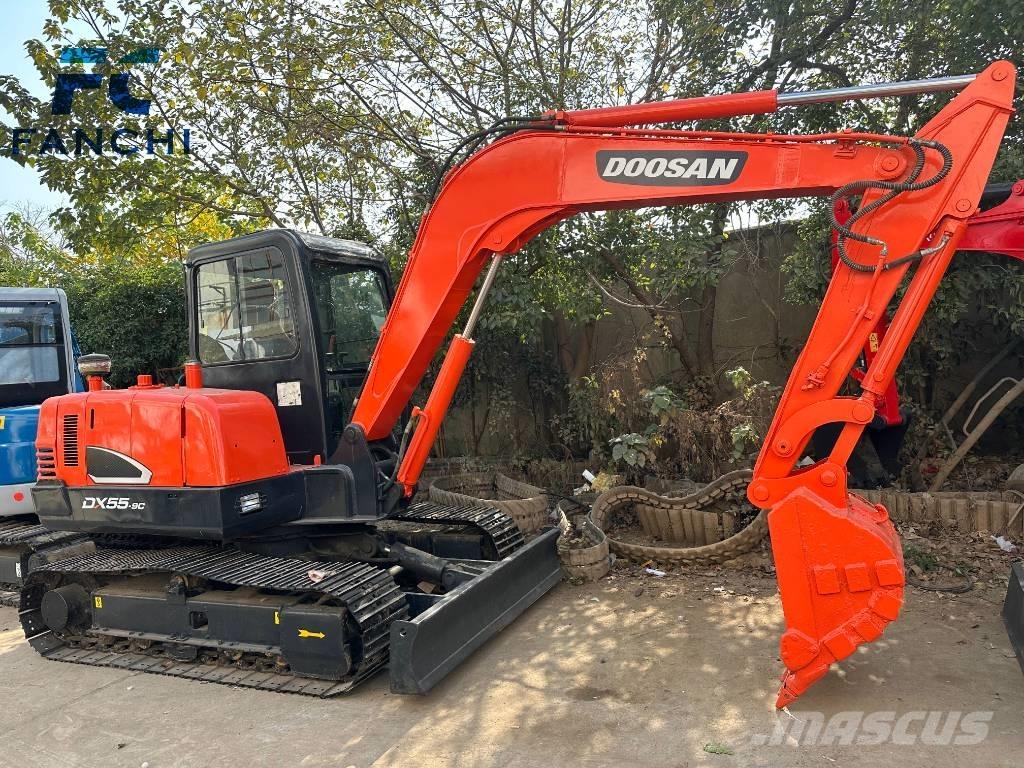 Doosan DX 55-9 C Mini kotrók < 7t