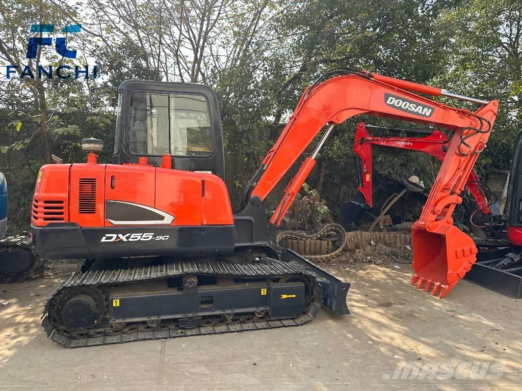 Doosan DX 55-9 C Mini kotrók < 7t