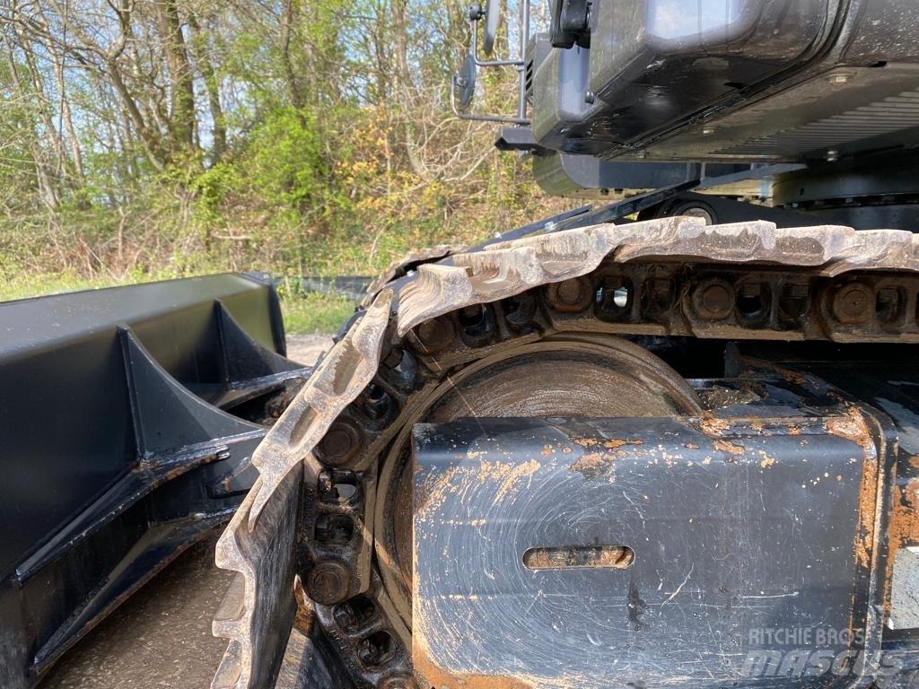 Hitachi ZX135USBL-7 Lánctalpas kotrók