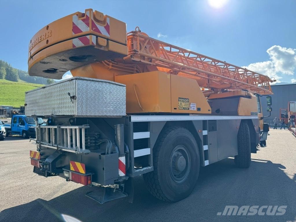 Liebherr LTM 1030-2 Terepdaruk