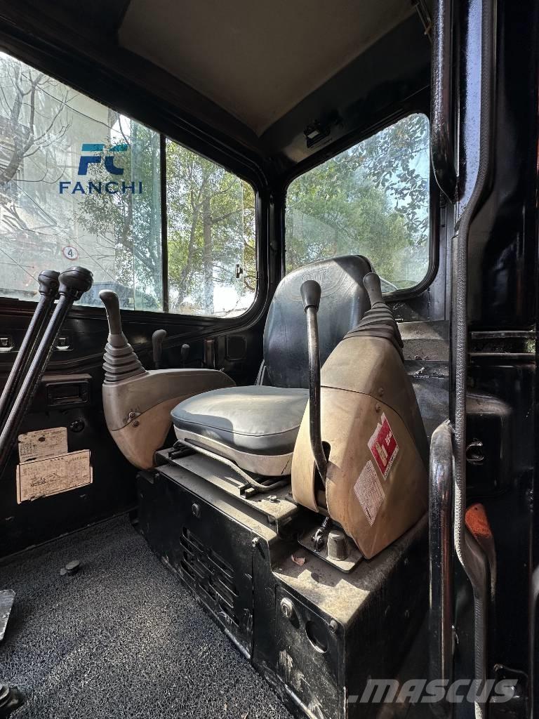 CAT 304SR Lánctalpas kotrók