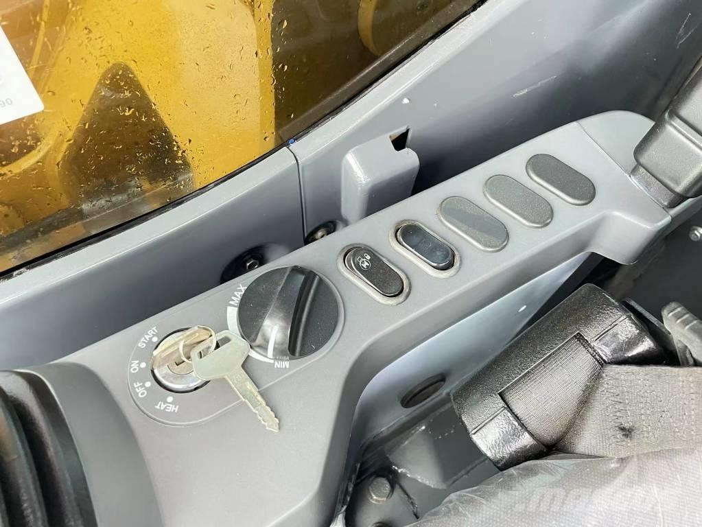 Komatsu PC 240 LC-8 Lánctalpas kotrók