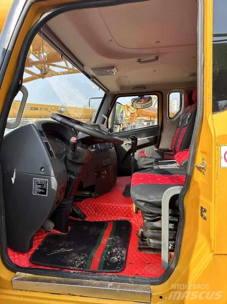 XCMG XCT25 Terepdaruk