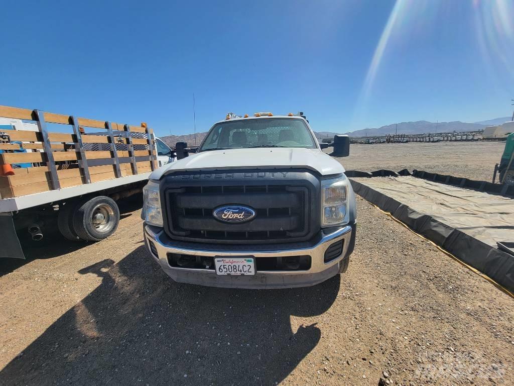 Ford F 550 XL Közúti karbantartó haszongépek