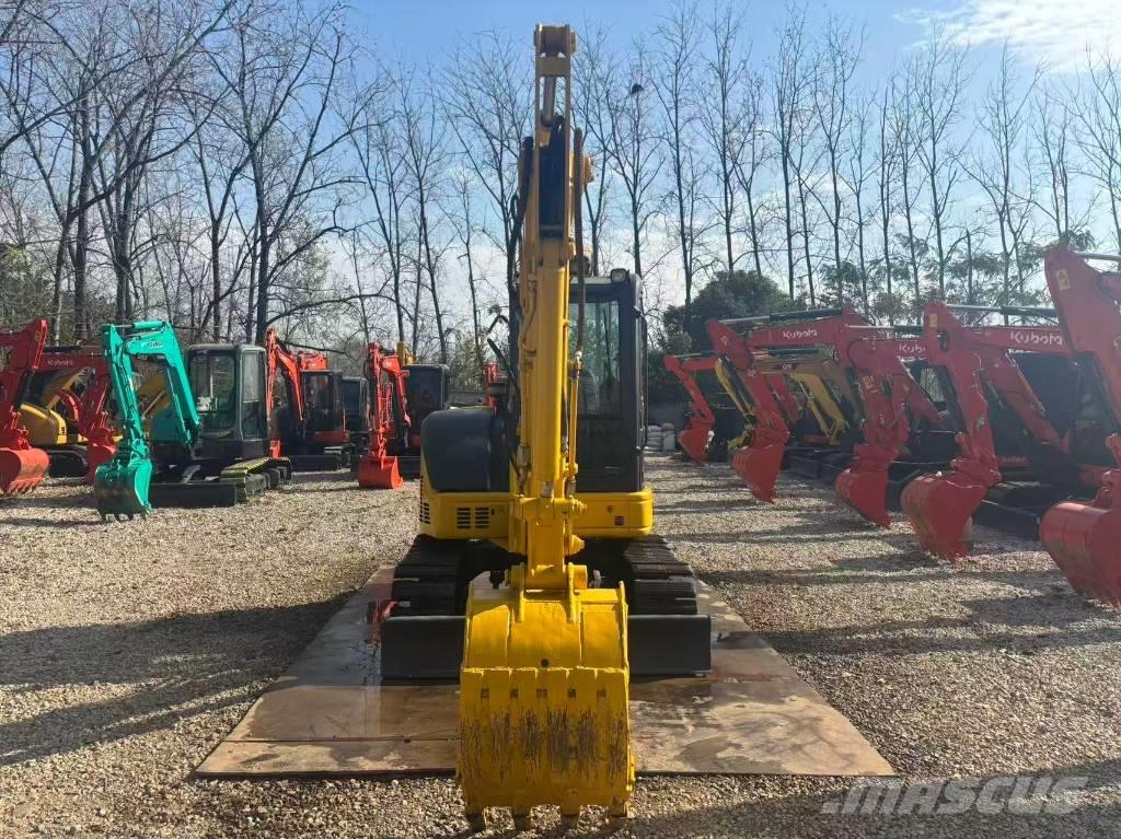 Komatsu PC 55 MR-3 Mini kotrók < 7t