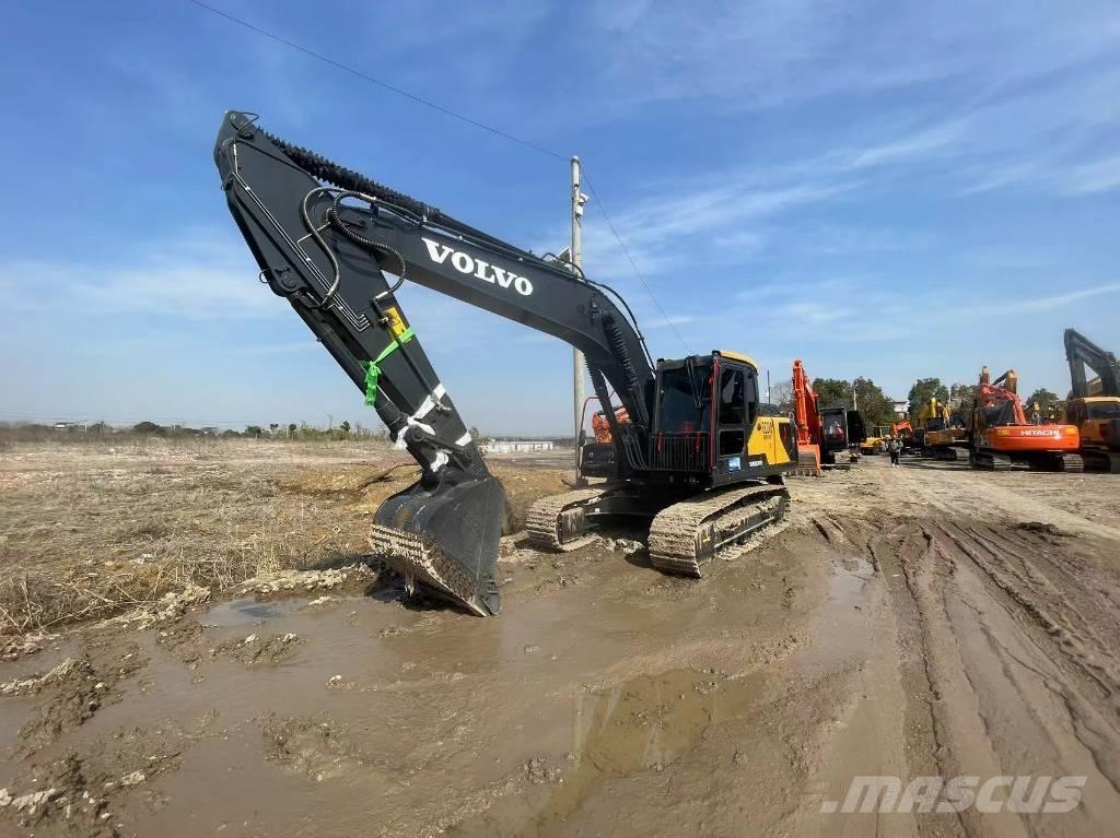 Volvo EC210 Lánctalpas kotrók