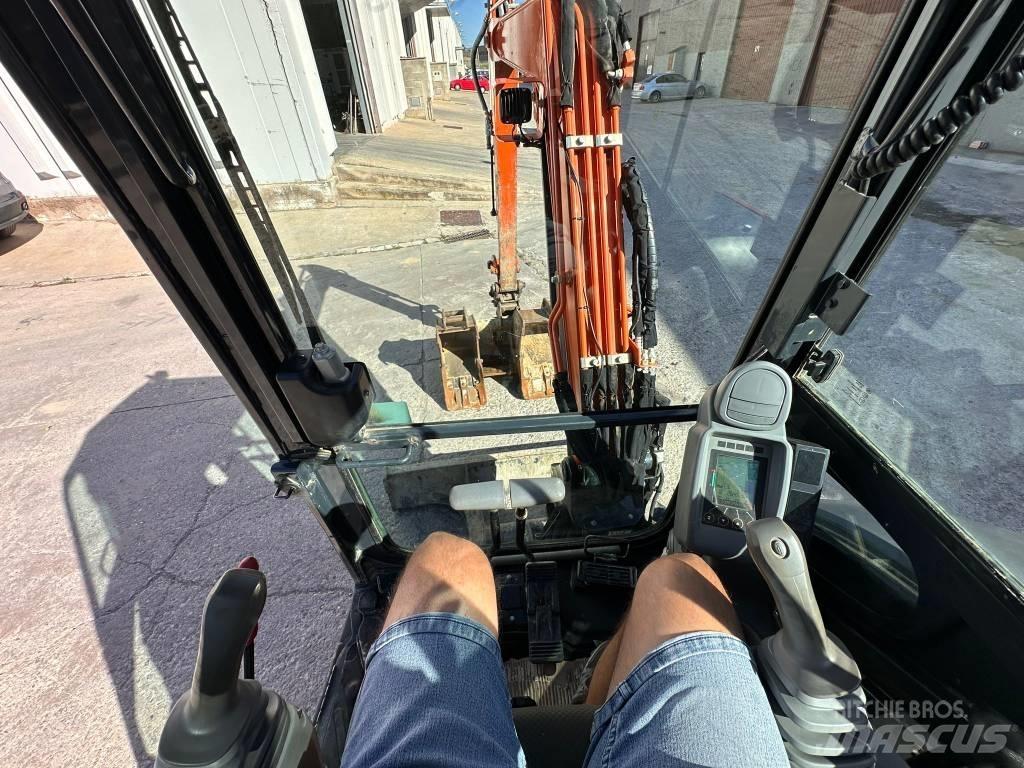 Hitachi ZX 33 U-6 Mini kotrók < 7t