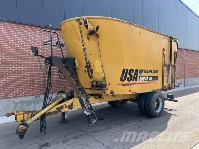 USA 850CF Takarmánykeverők