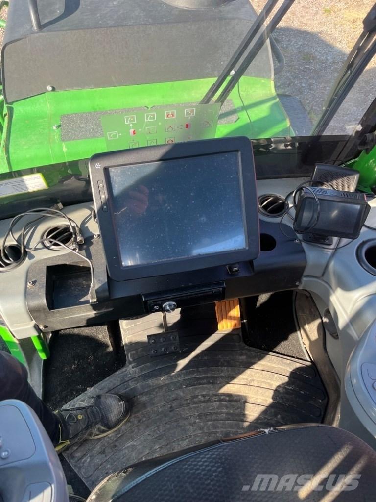 John Deere 1210 G Kihordók