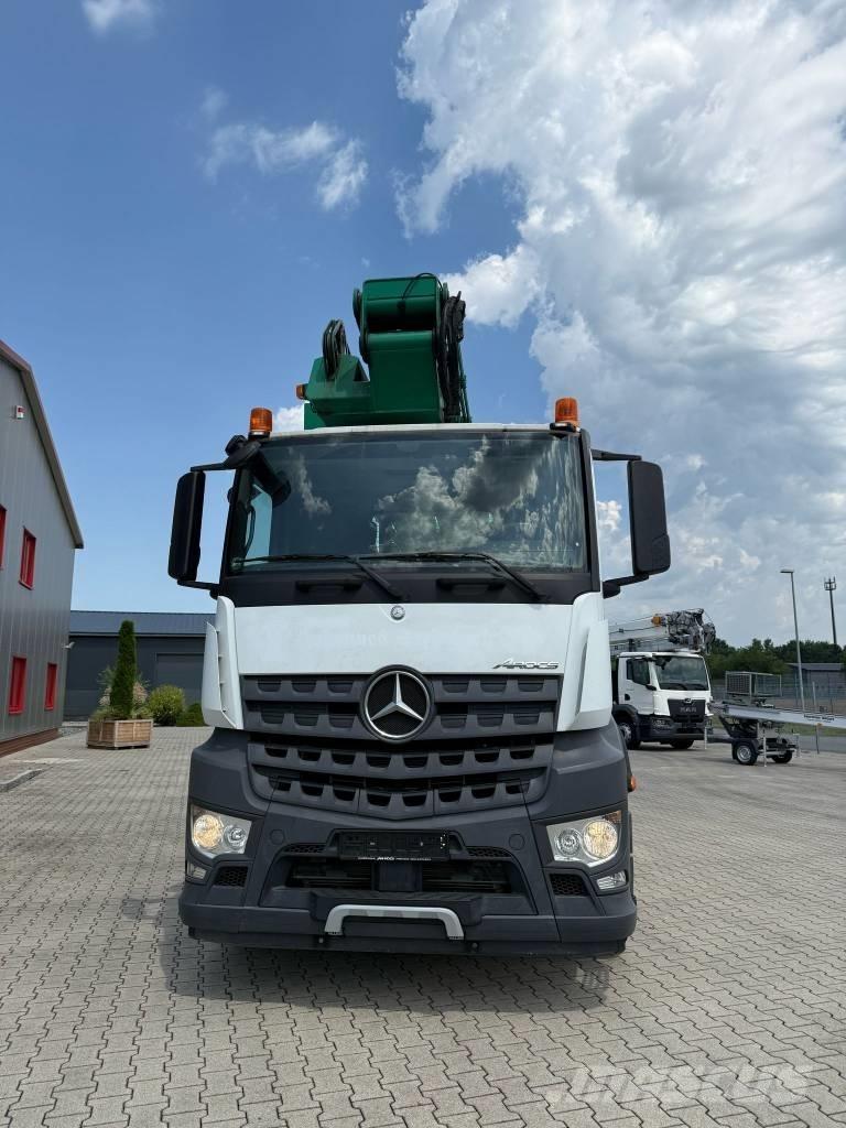 Mercedes-Benz 2643 Mobil daruk