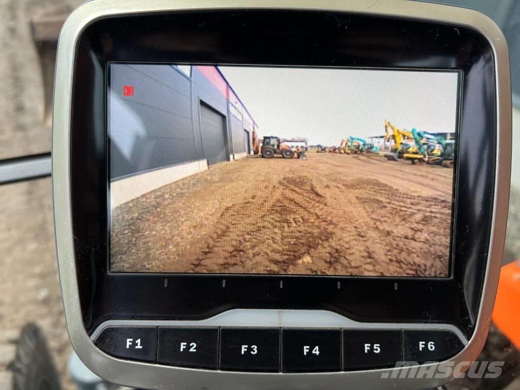 Doosan DX 160 W-3 Gumikerekes kotrók