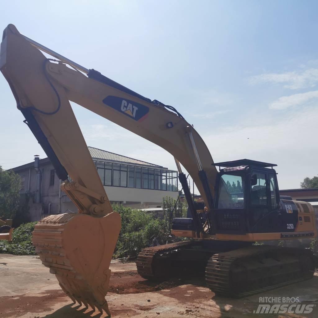 CAT 325DL Lánctalpas kotrók