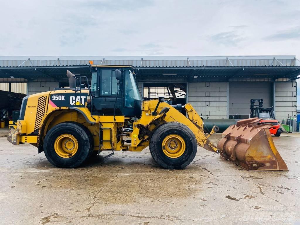 CAT 950 K Gumikerekes homlokrakodók