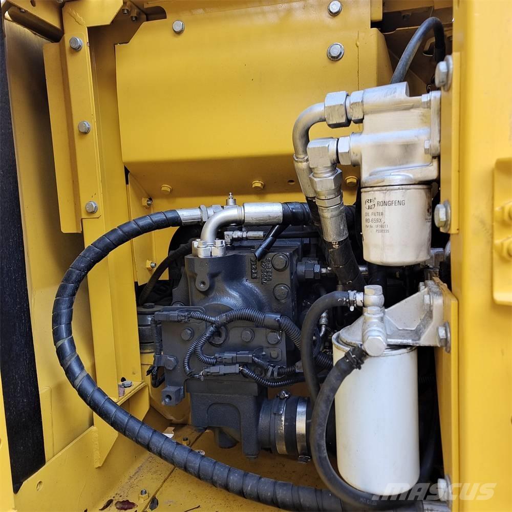 Komatsu PC 130-7 Lánctalpas kotrók