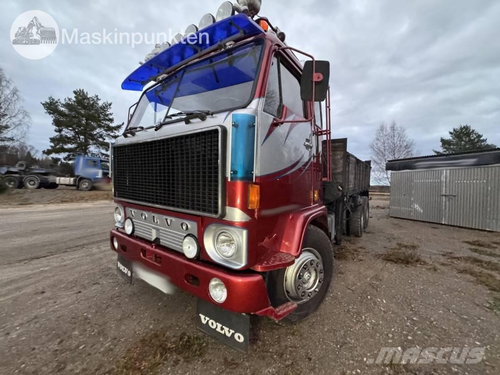 Volvo F 89-42 Billenő teherautók
