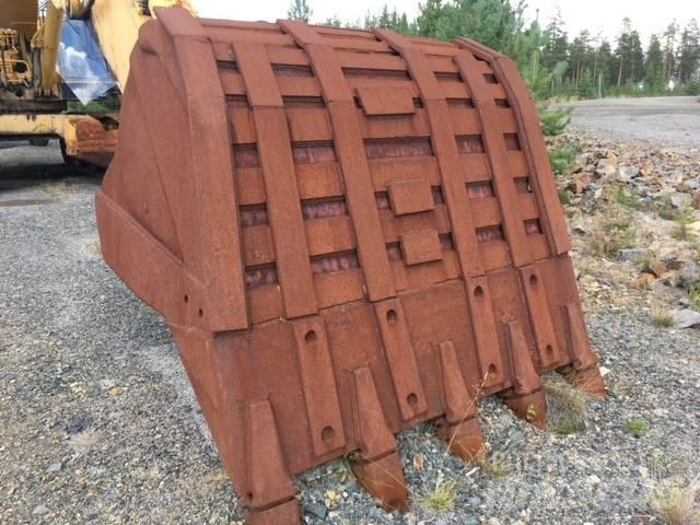 Komatsu PC 1000-1 Lánctalpas kotrók