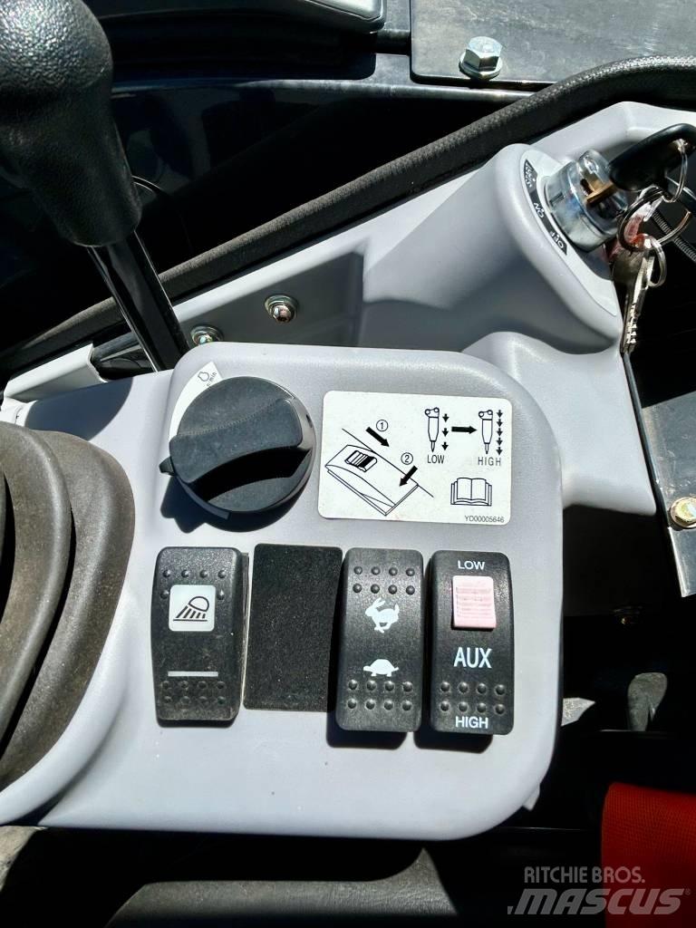 Hitachi ZX35U-5N Mini kotrók < 7t