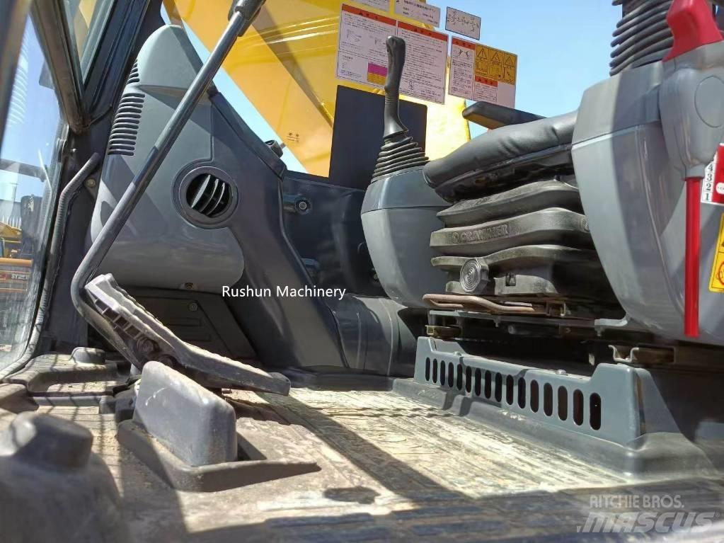 Komatsu PC 200 Közepes (midi) kotrók 7 t - 12 t