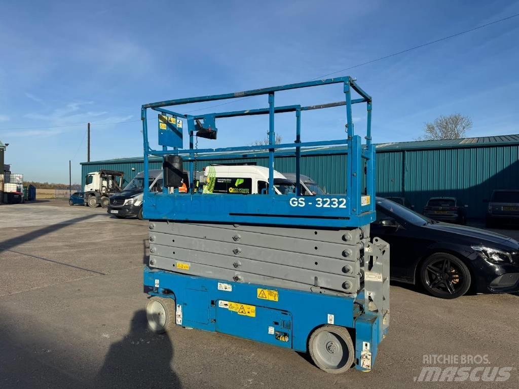 Genie GS 3232 Ollós emelők