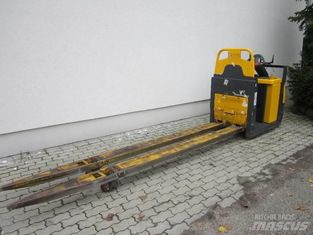 Jungheinrich ECE230 Elektromos targoncák