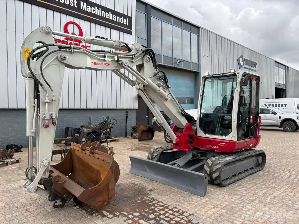 Takeuchi TB 370 Mini kotrók < 7t