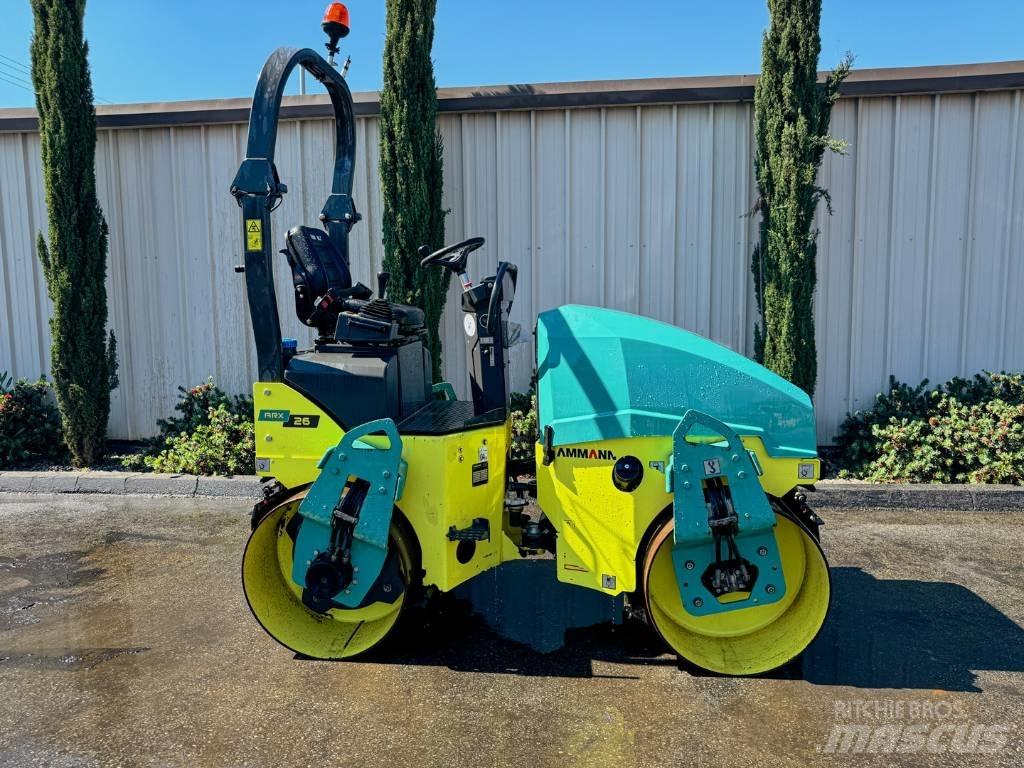 Ammann ARX 26 Ikerdobos hengerek
