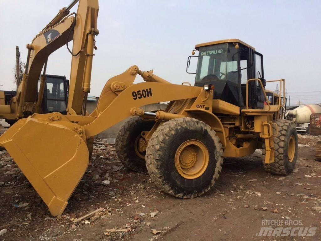 CAT 950 H Gumikerekes homlokrakodók