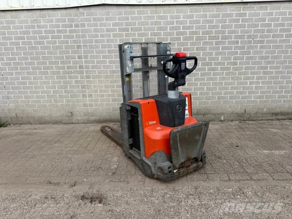 BT SWE200D Gyalogkíséretű targonca