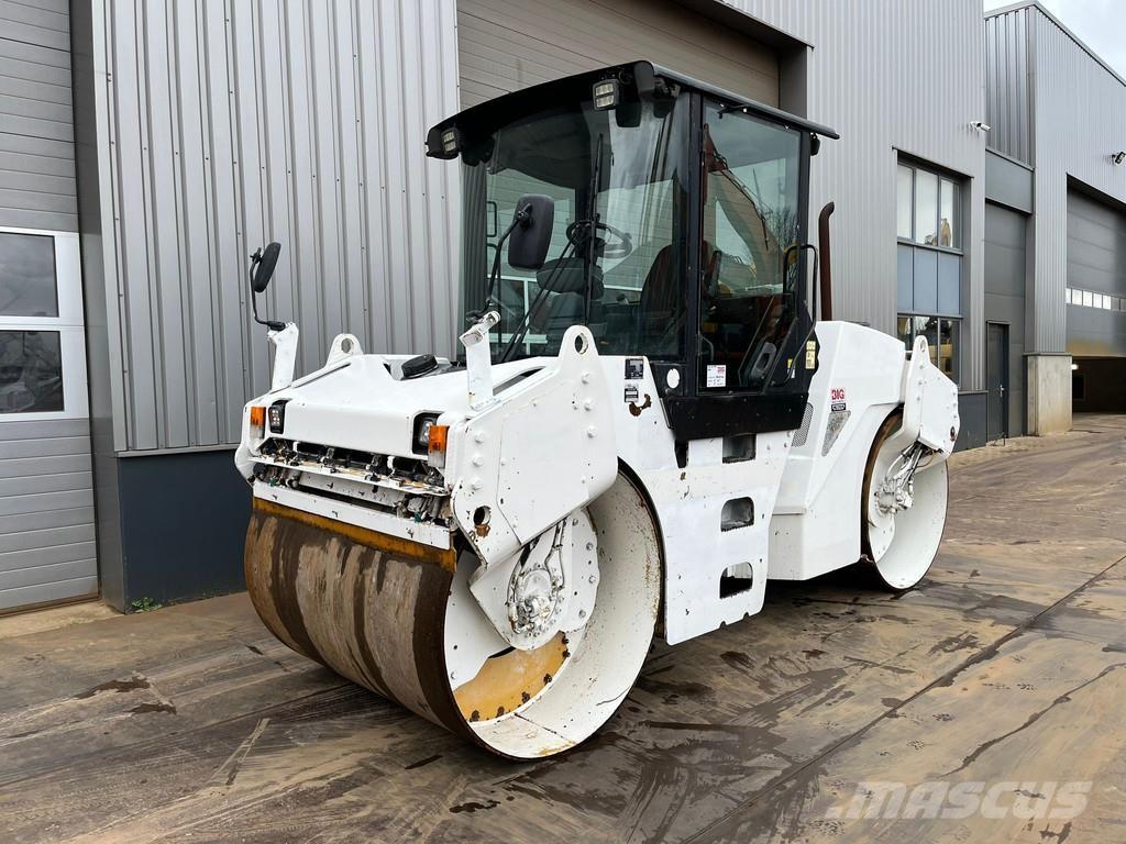 CAT CB534D CE / EPA Ikerdobos hengerek