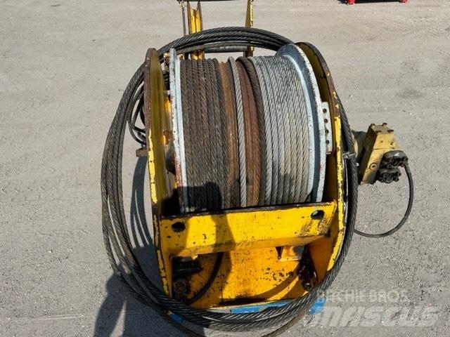 Bauer used winch Fúró berendezés, tartozékok és alkatrészek