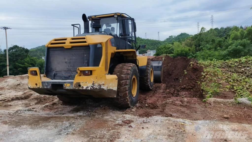 LiuGong 856H Gumikerekes homlokrakodók