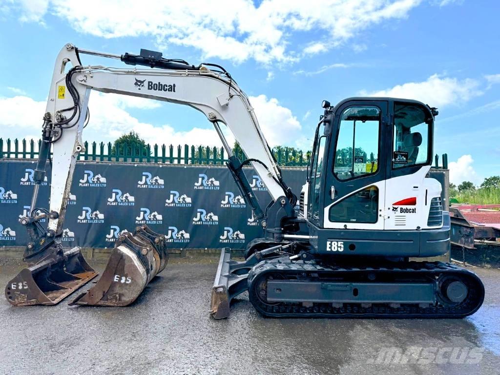 Bobcat E 85 Közepes (midi) kotrók 7 t - 12 t