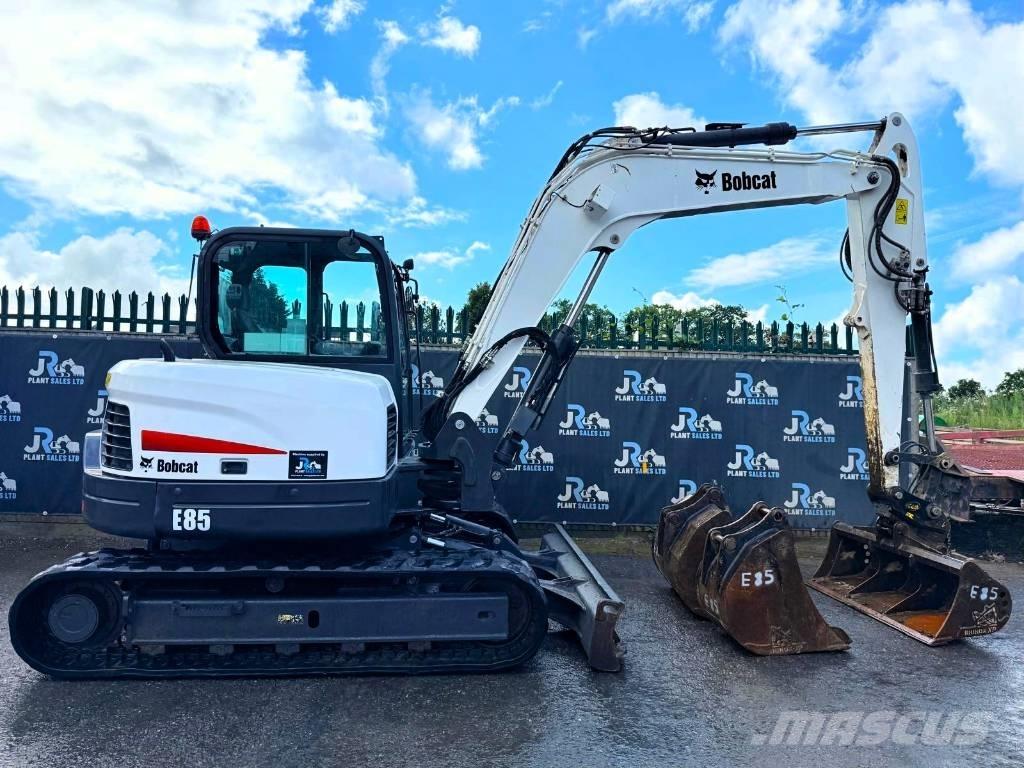 Bobcat E 85 Közepes (midi) kotrók 7 t - 12 t