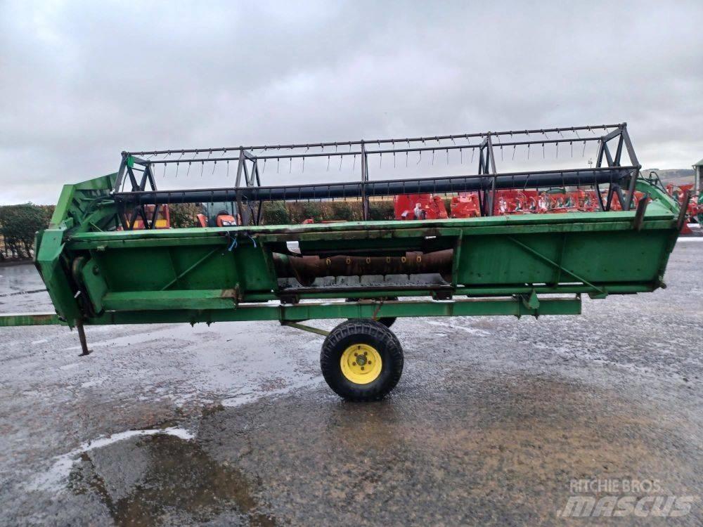 John Deere 1000 Kultivátorok