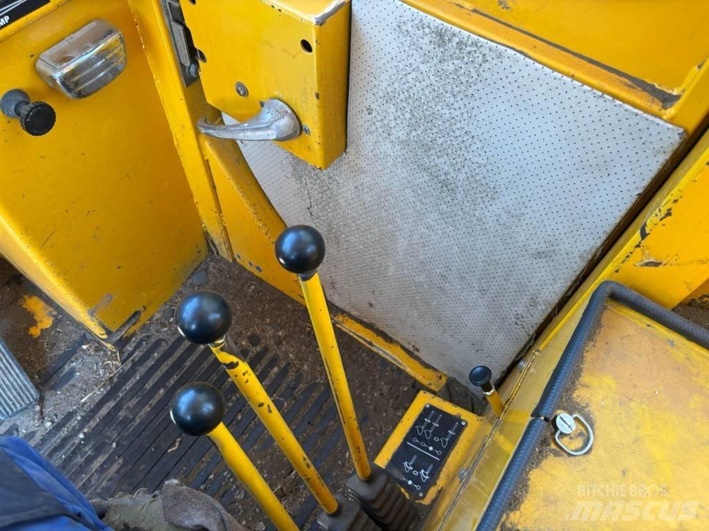 Volvo BM 4300 Gumikerekes homlokrakodók