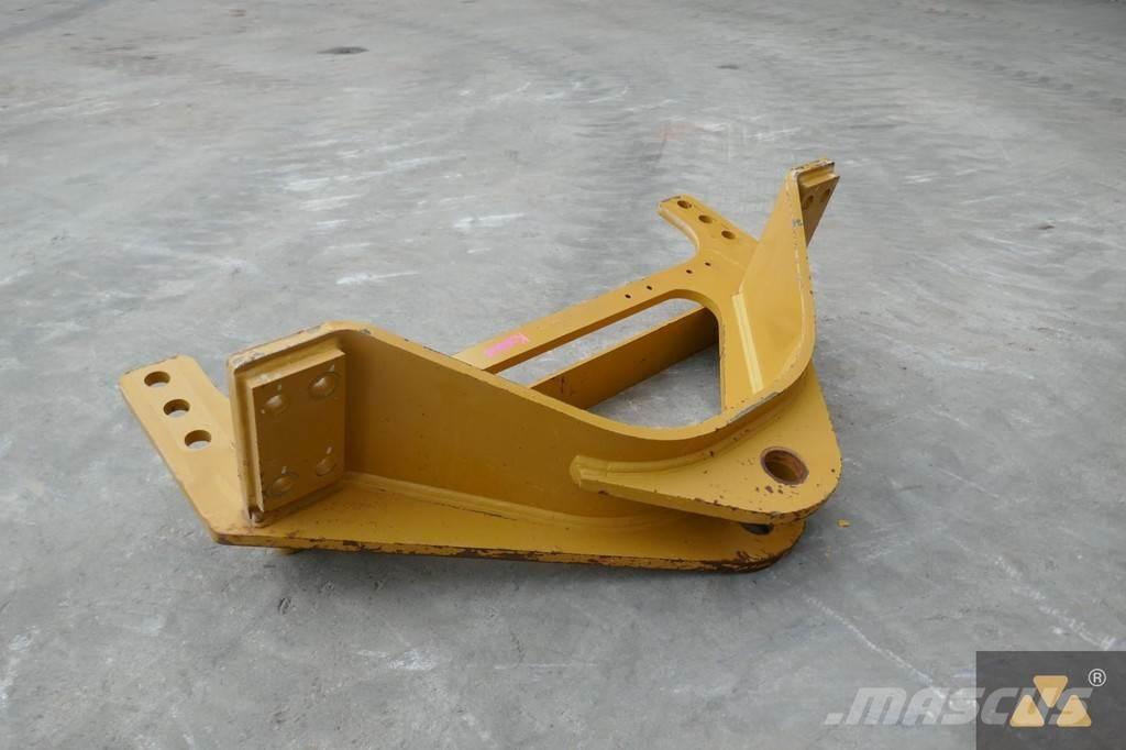 CAT 140M3 Drawbar Haszonjárművek - Egyéb