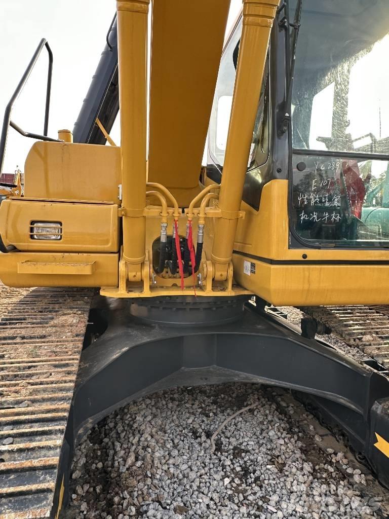 Komatsu PC 160 Lánctalpas kotrók