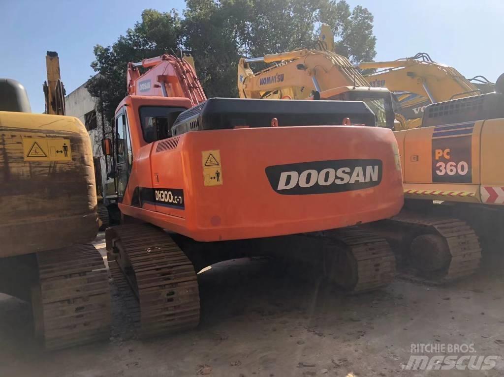 Doosan 225 LC Lánctalpas kotrók