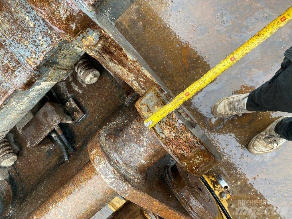 CAT 350 L Lánctalpas kotrók