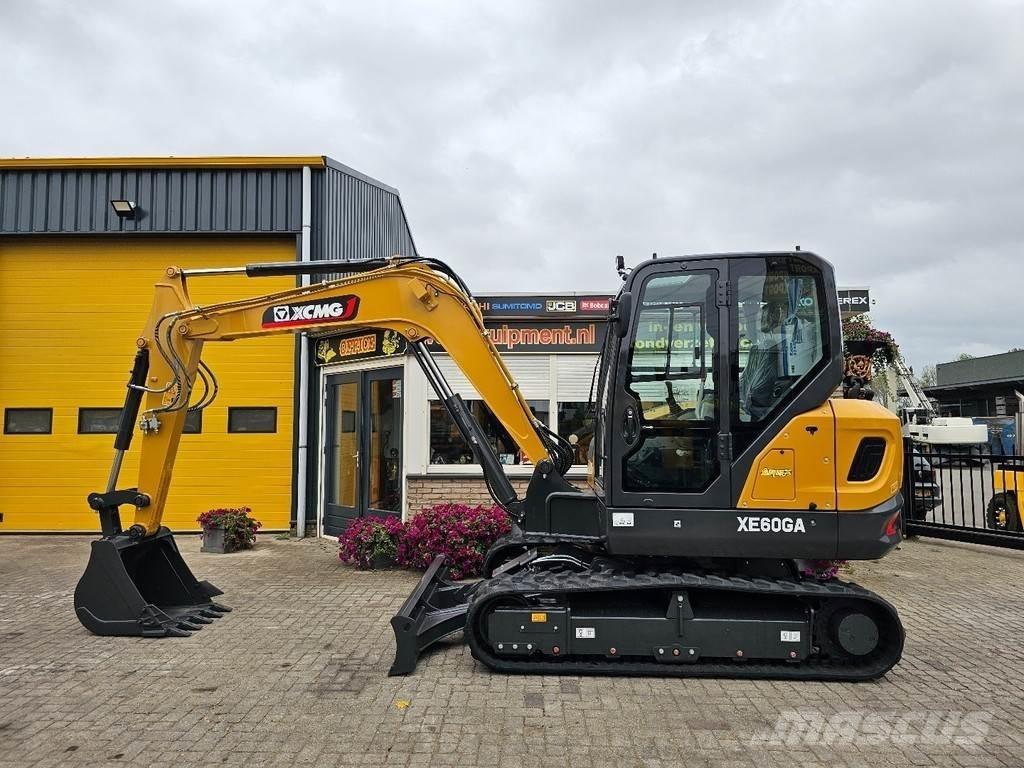 XCMG XE60GA Mini kotrók < 7t