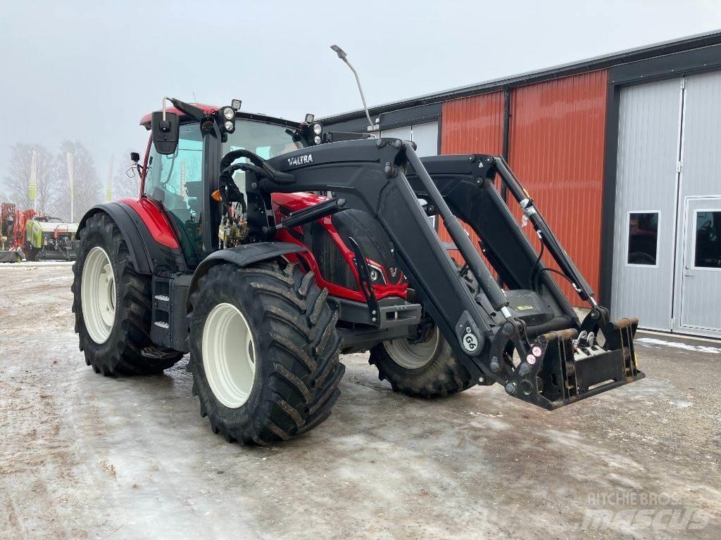 Valtra N174D Traktorok