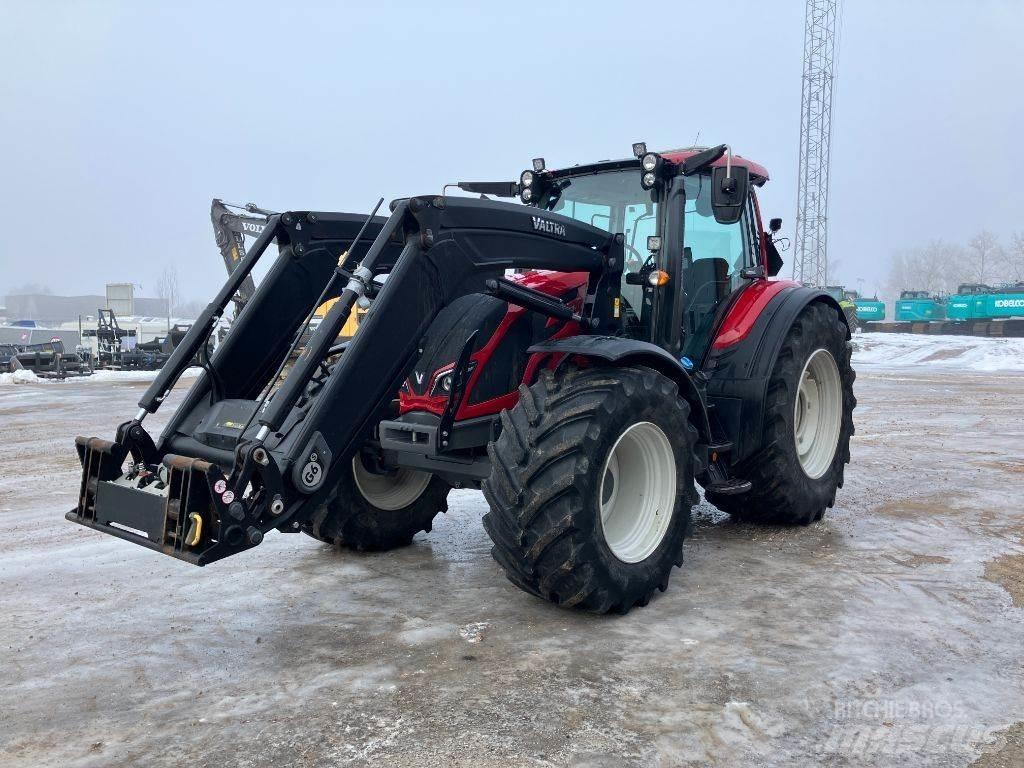 Valtra N174D Traktorok