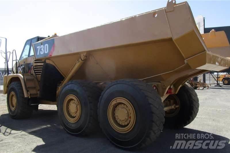 CAT 730 Csuklósdömperek