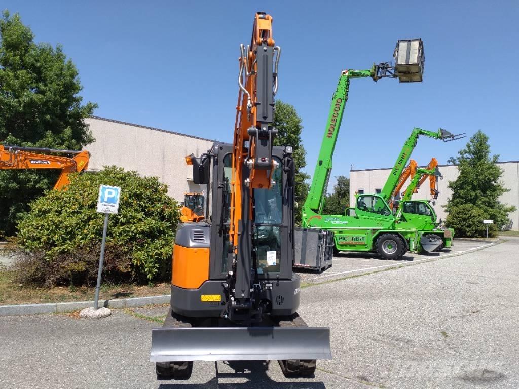 Develon DX 27 Z-7 Mini kotrók < 7t