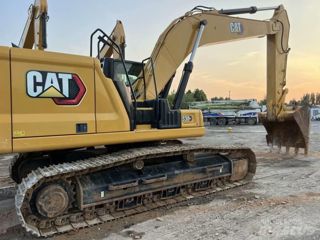 CAT 330 GC Lánctalpas kotrók