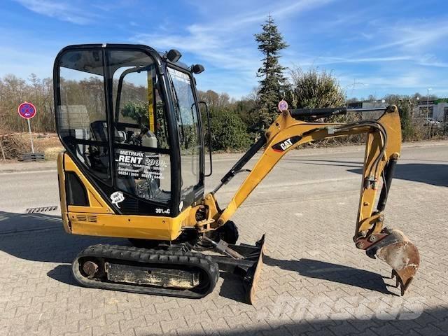 CAT 301.4 C Mini kotrók < 7t