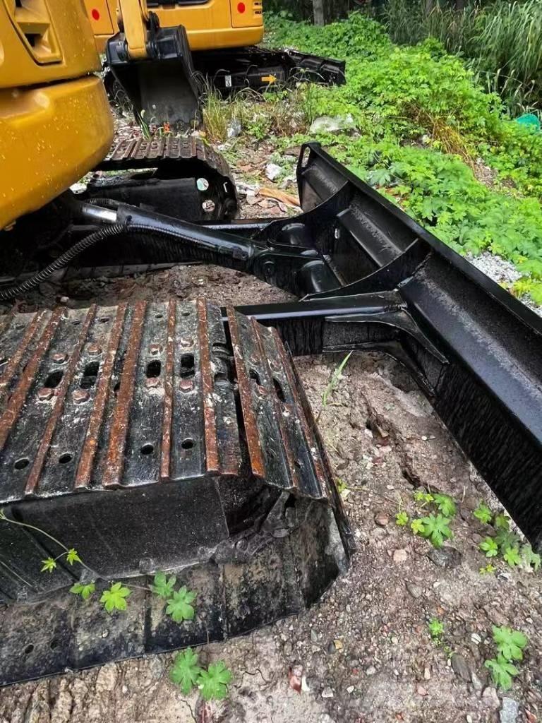 CAT 305 C CR Mini kotrók < 7t